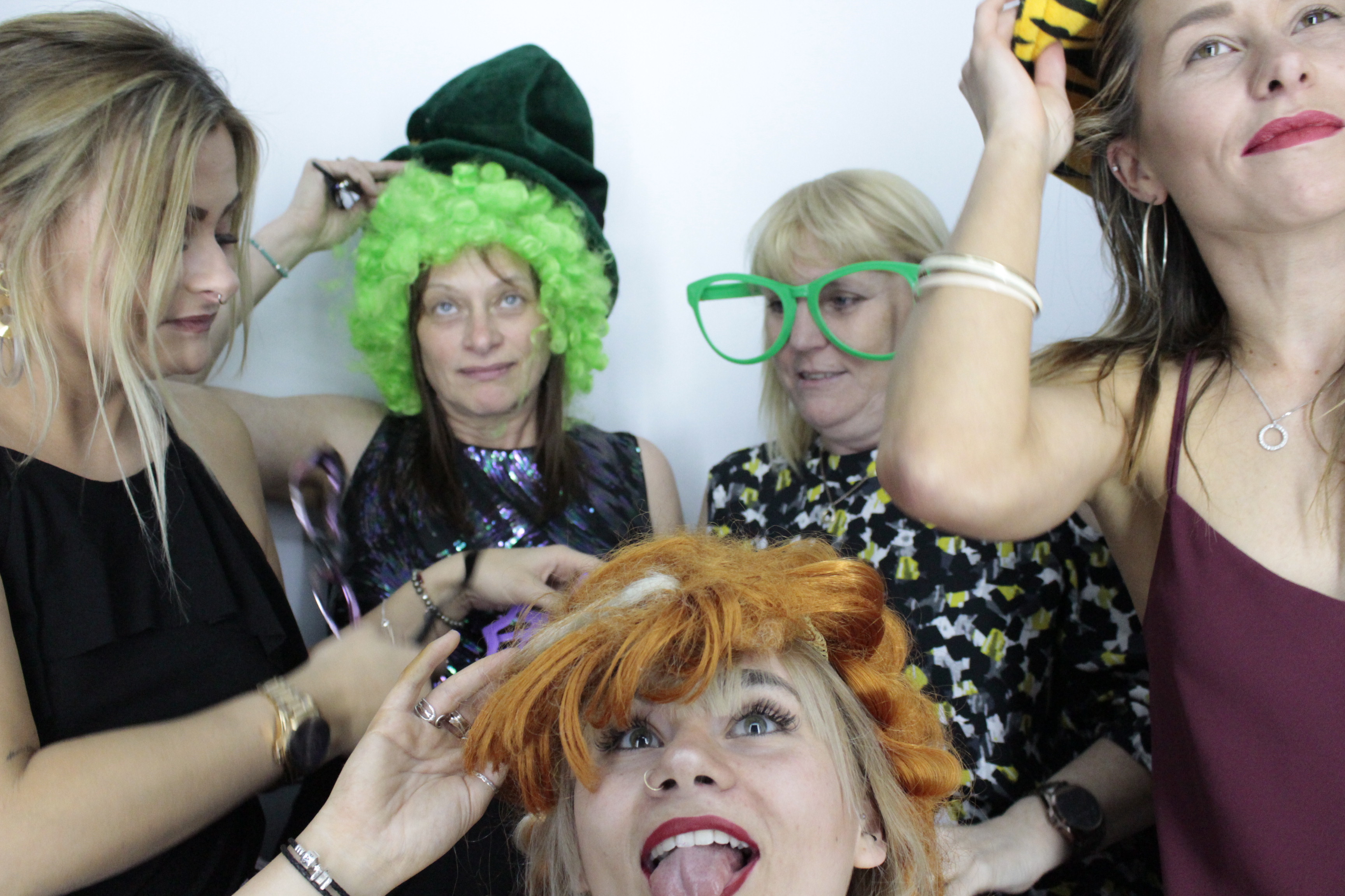 Mandy's 60th  Birthday Party | View more photos from the event at gallery.myphotoboothexperience.co.uk/u/MyPhotoBoothExperienceLtd/Mandys-60th-Birthday-Party